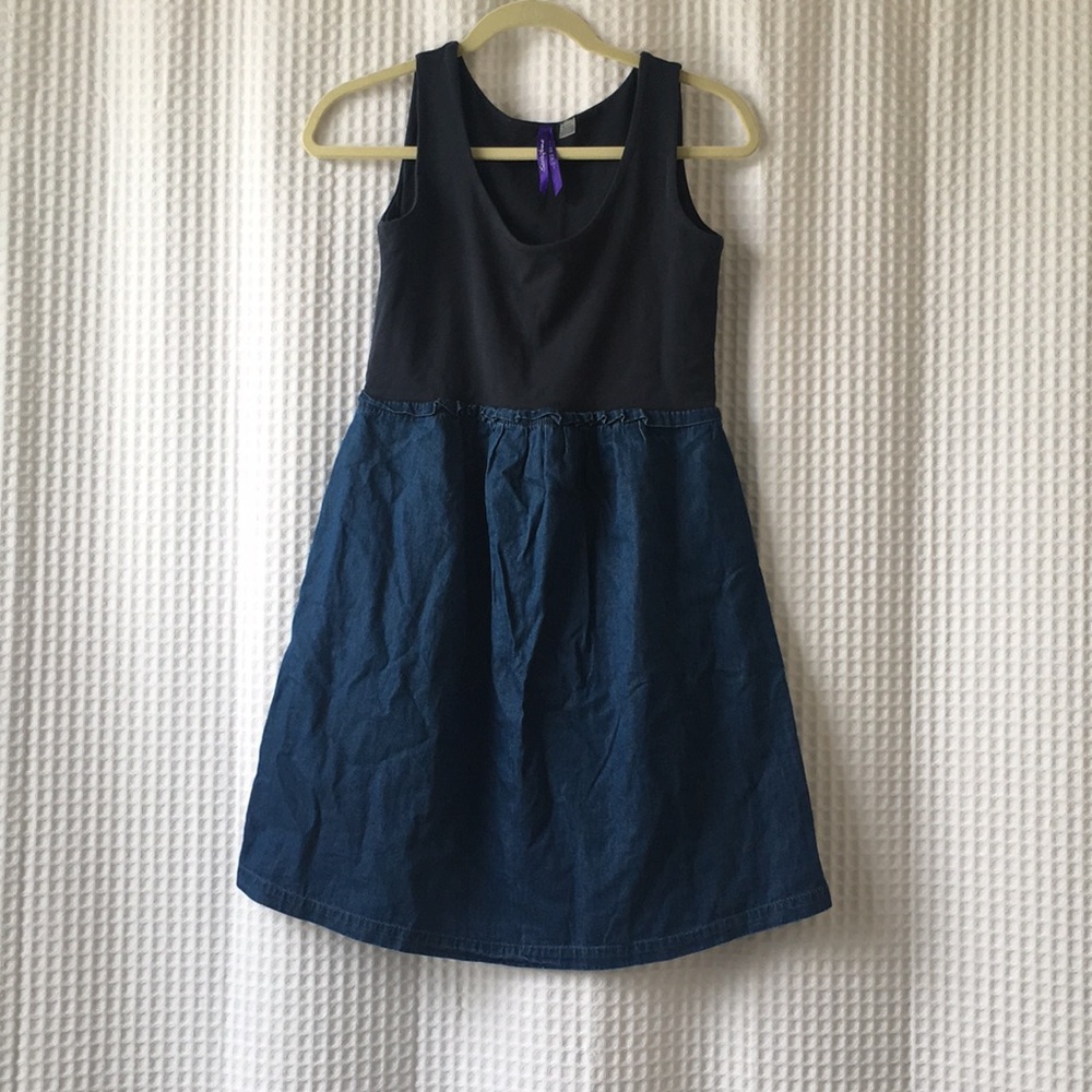 Seraphine Maternity nursing navy chambray dress